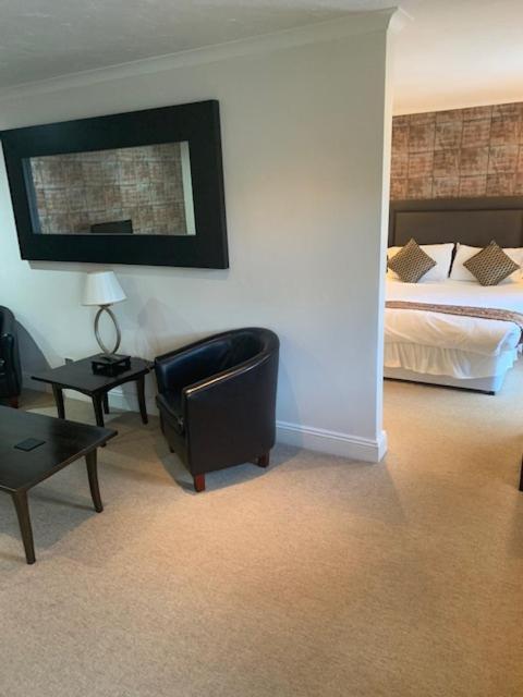 The Yeovil Court Hotel Екстер'єр фото