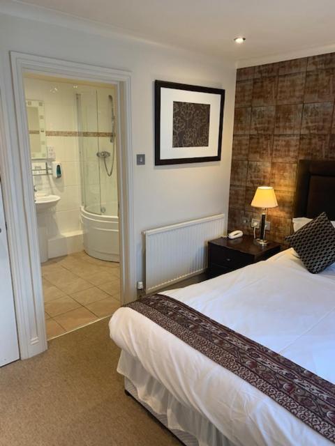 The Yeovil Court Hotel Екстер'єр фото