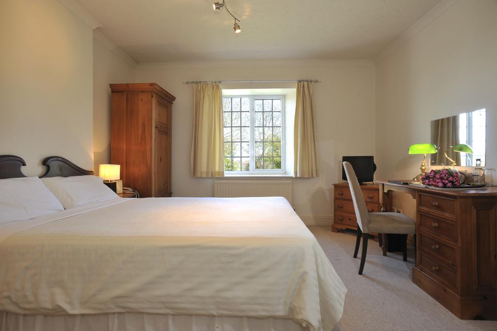 The Yeovil Court Hotel Екстер'єр фото