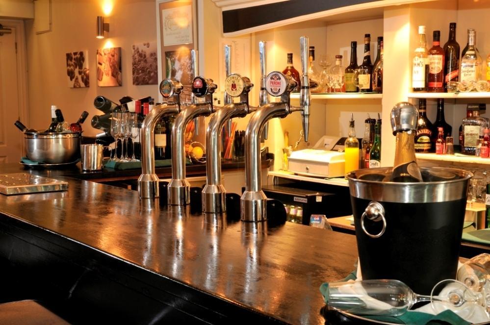 The Yeovil Court Hotel Екстер'єр фото